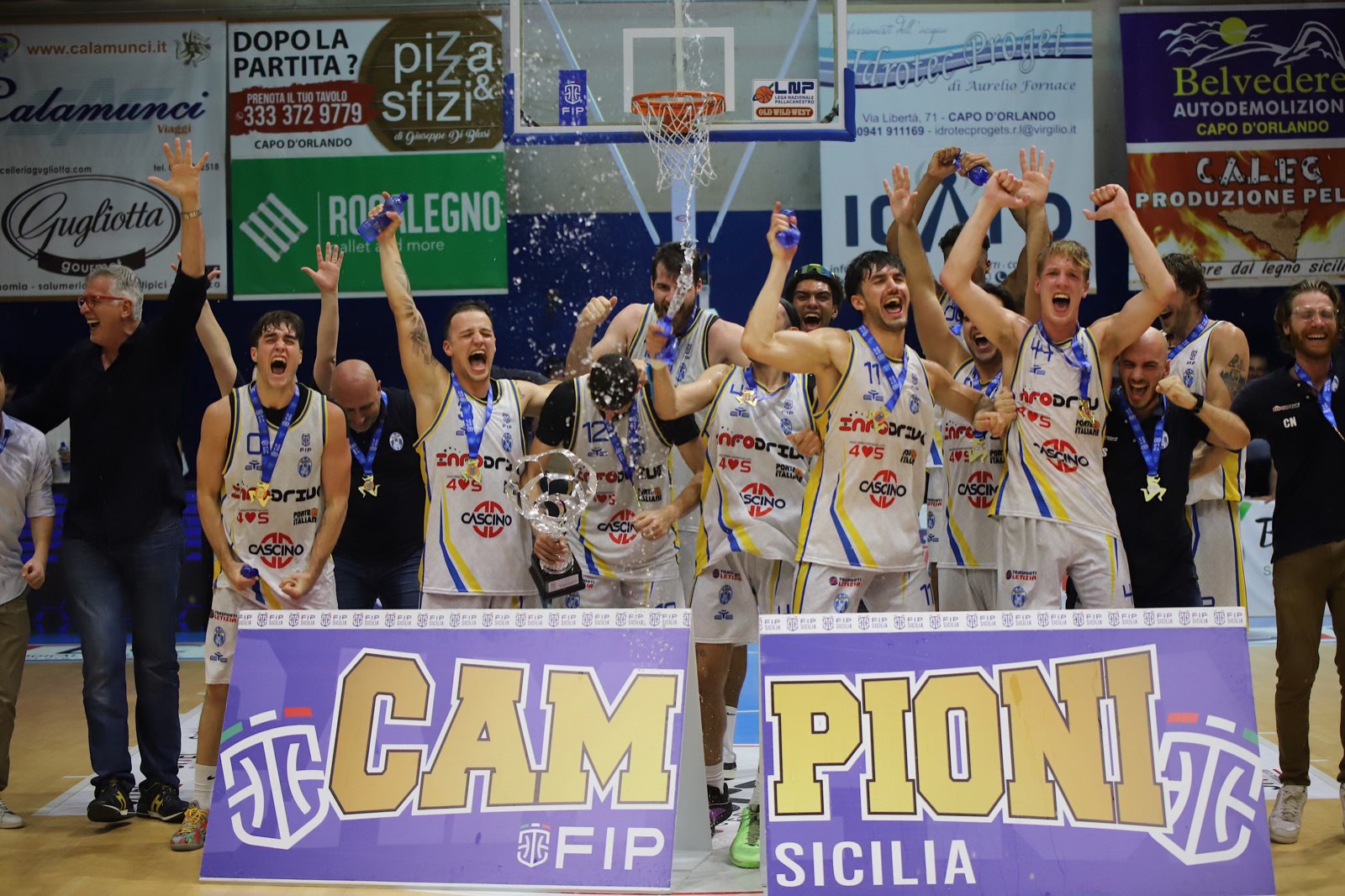 Orlandina Basket, the team sponsored by FIP Porte