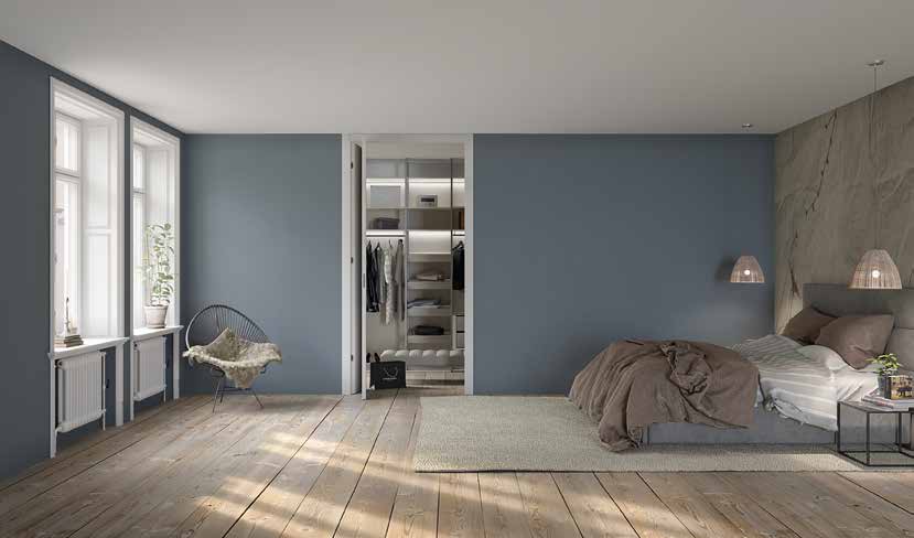 Asymmetrical bookcase — open wall