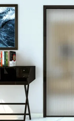 Leaf hinged profile FIP Porte, with pleated glass