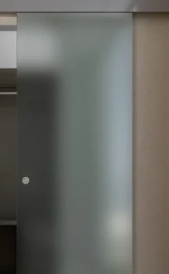 Porta Full Glass FIP Porte, sistema Compact, vetro satinato
