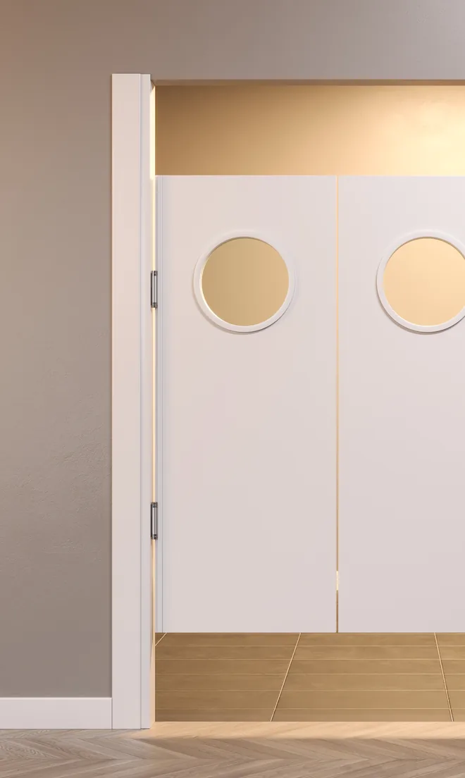 Saloon-style short double door closure with round portholes